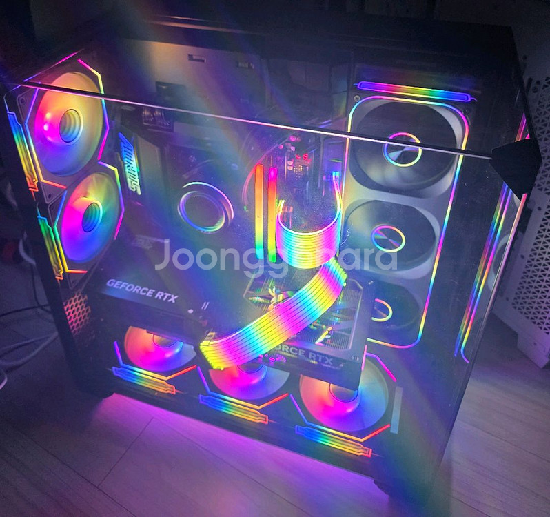 라이젠7 9800X3D RTX5080 리안리비전본체--2