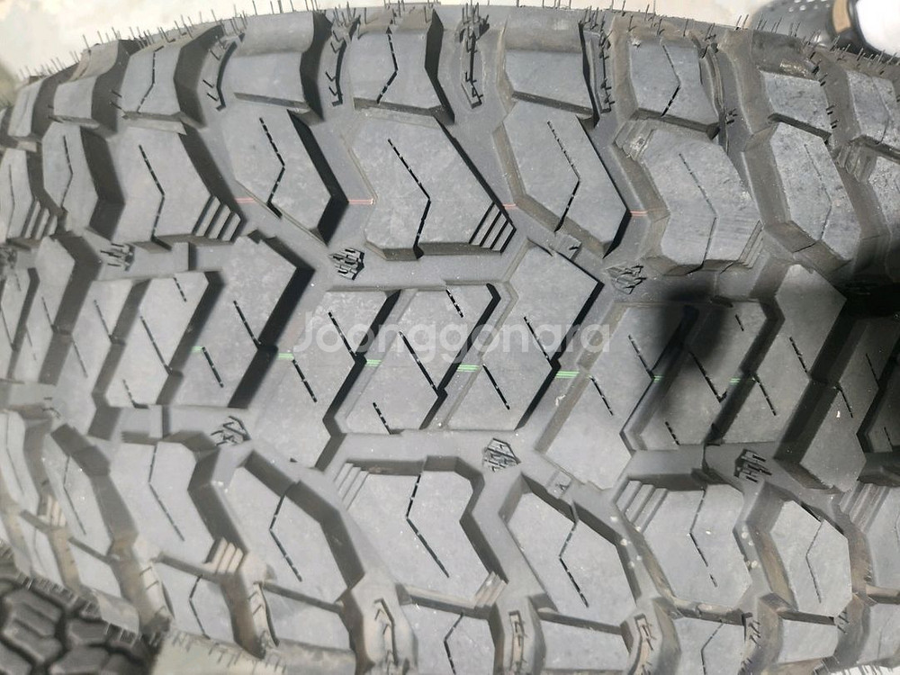 레이다RT+ 275 55 20 10P 팝니다--7