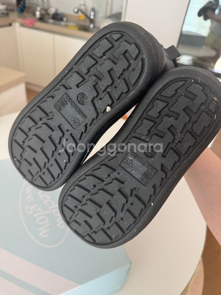 리끌로우 셔링 레인부츠 블랙 36--3