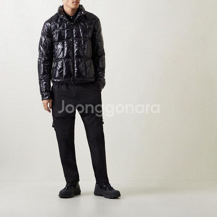 [M] 몽클레어 테블 남성 다운 숏패딩 점퍼 블랙--0