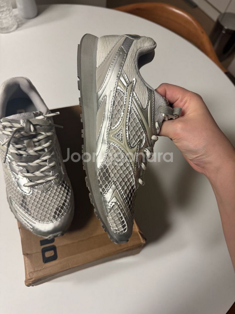 [새상품] [240] 미즈노 LG 60S 2K 실버--4