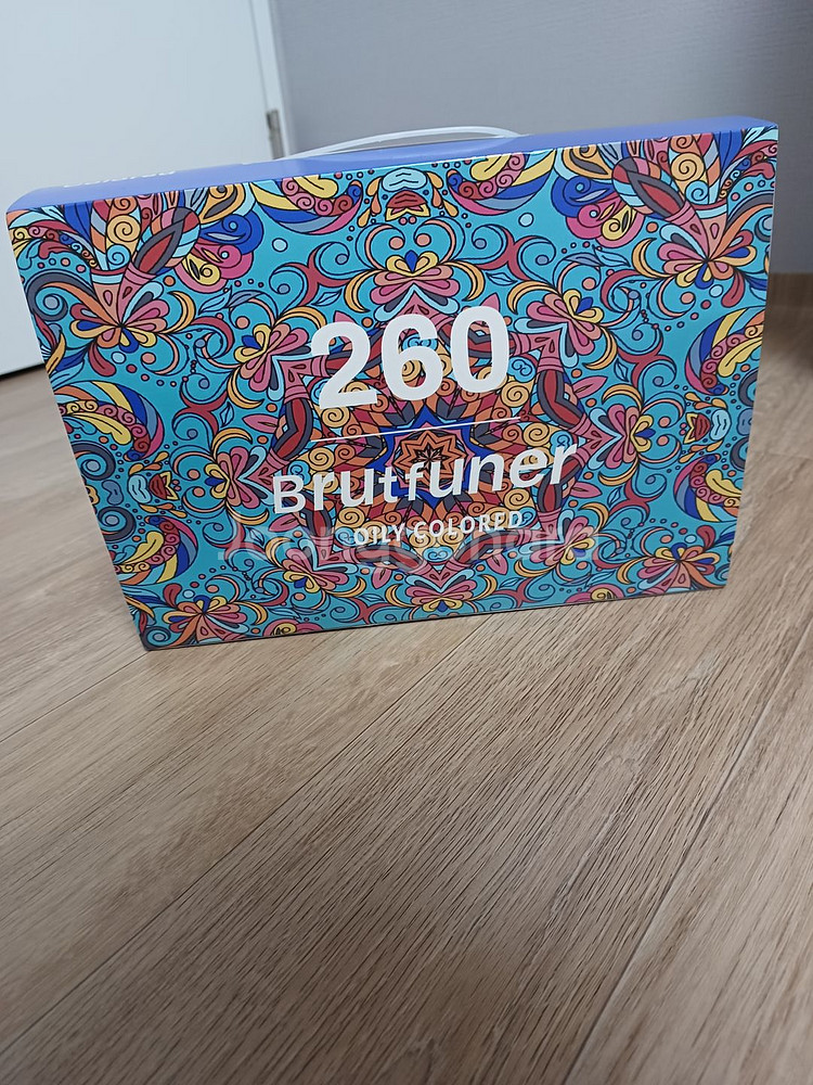 Brutfuner 브루퓨너 색연필 260색 판매--0
