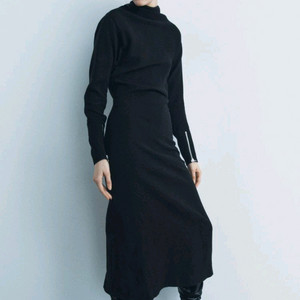 자라 zw컬랙션 울혼방 지퍼 롱 원피스