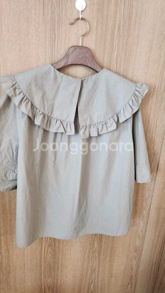 럭키슈에뜨 여름 블라우스--4