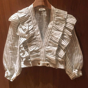 산드로 Sandro 러플블라우스 크롭