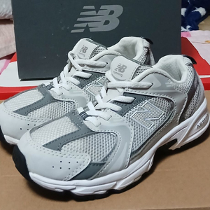 뉴발란스키즈 530 CB그레이 190운동화