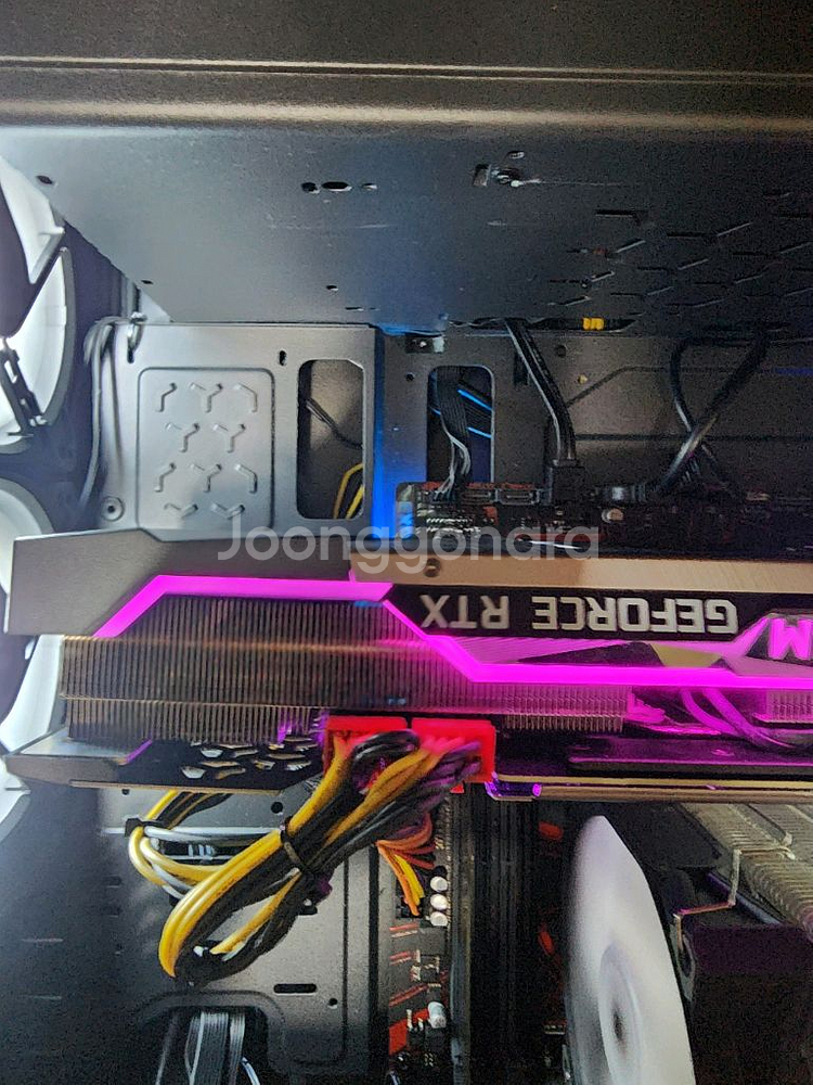 MSI RTX3070Ti Suprim--3