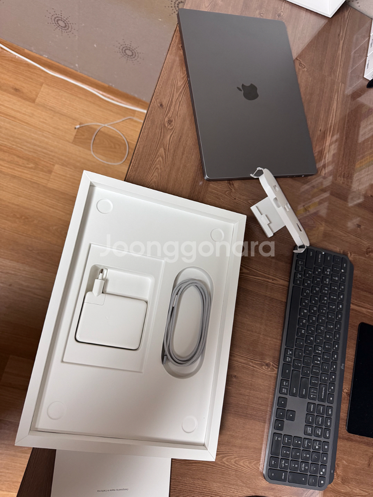 맥북프로 m2pro 고급형 16인치 스그 판매합니다.--8