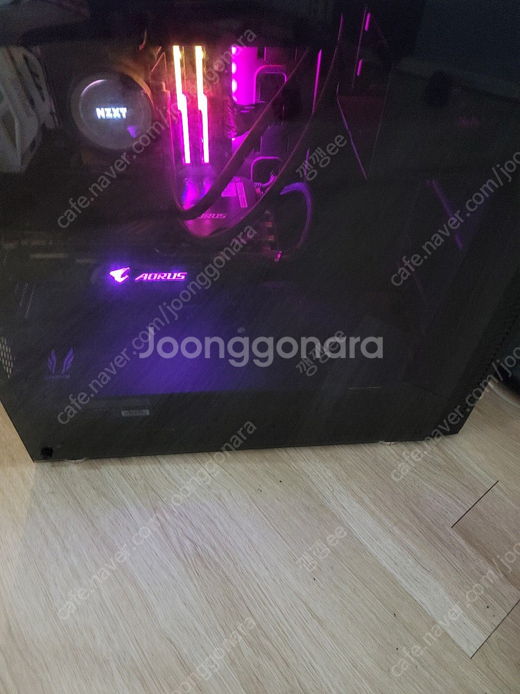 i7 8700k 1080ti 게이밍 컴퓨터 팝니다--5