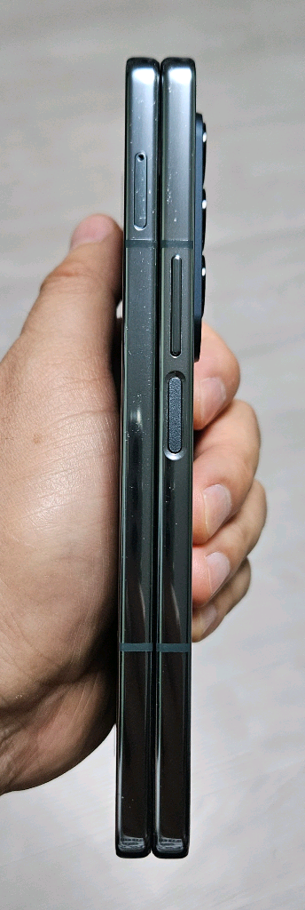 갤럭시 Z폴드4 그린 256GB 싸게 팝니다.--7