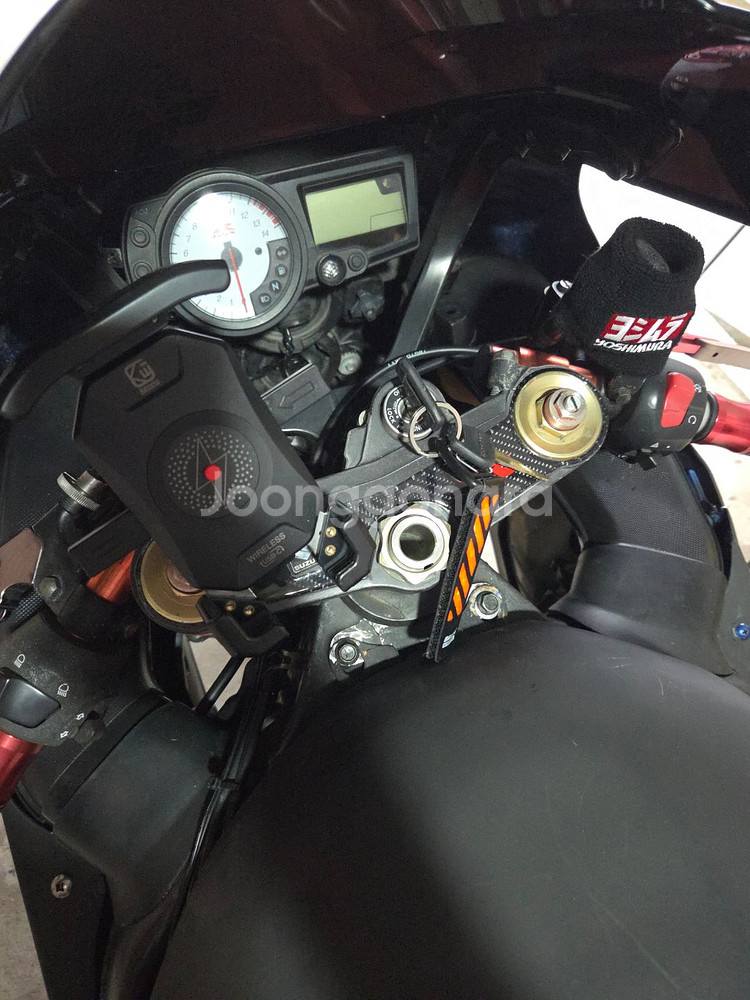 03년식 r1000 부품or 수리해서타실분--1