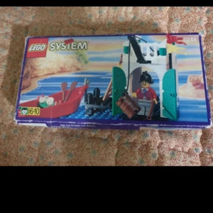 올드레고 해적 6244 수상초소 판매합니다