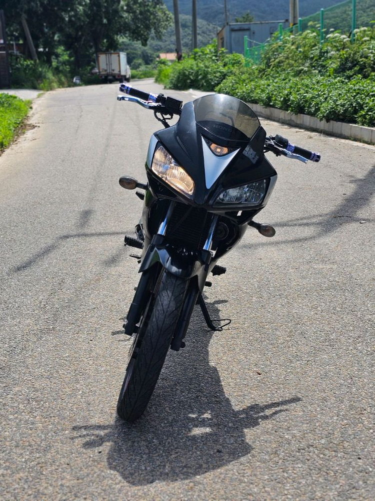 혼다cbr125/10년식/2만키로/105만원/한정판10 이미지