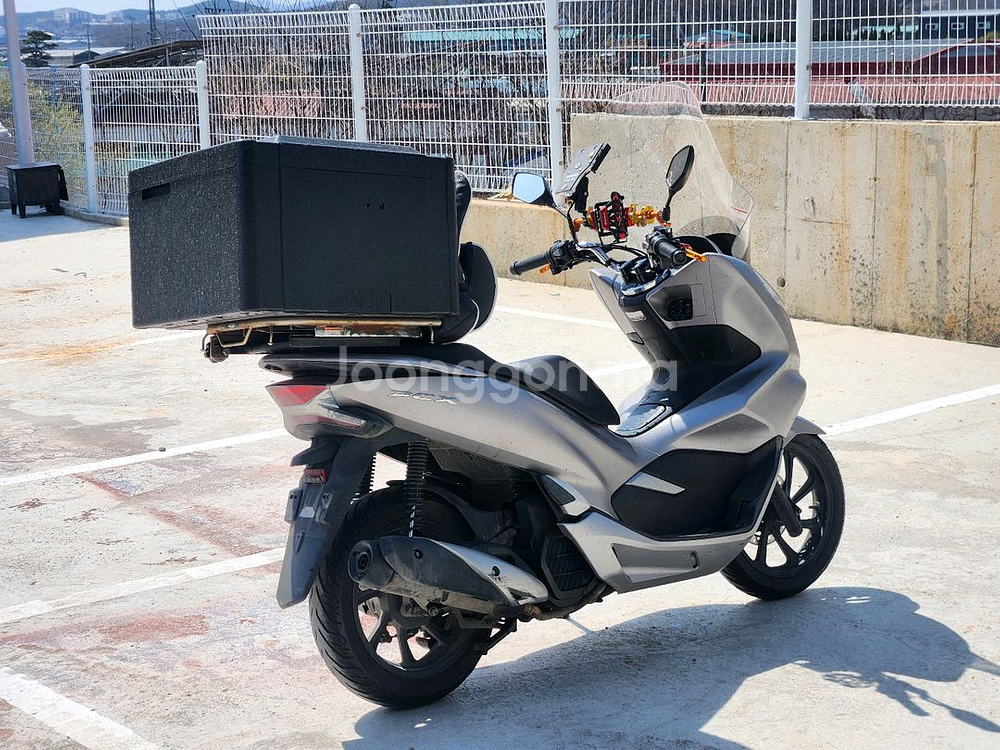 혼다 PCX125 / 19년식 / 5만키로 / 140만--4