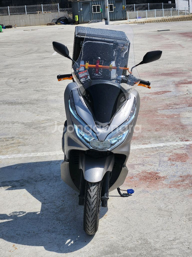 혼다 PCX125 / 19년식 / 5만키로 / 140만--5