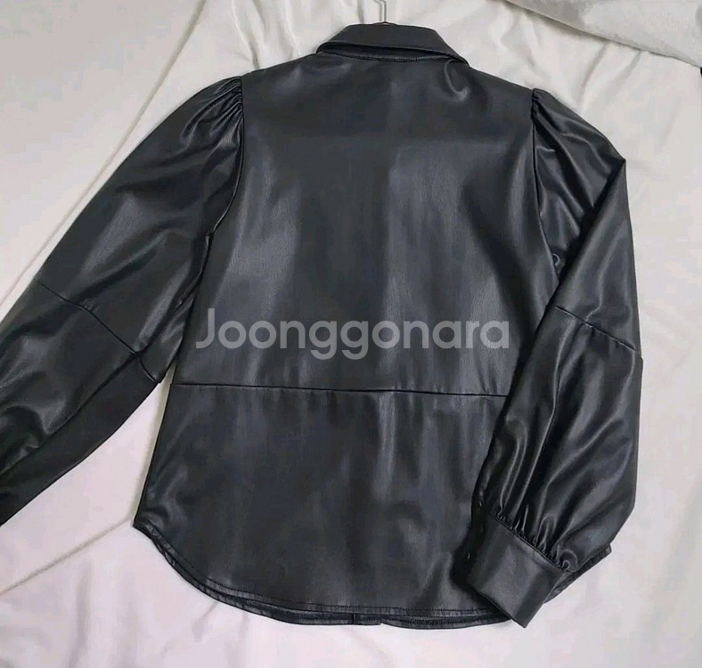 H&M 인조가죽블라우스 레더셔츠XS 55--6
