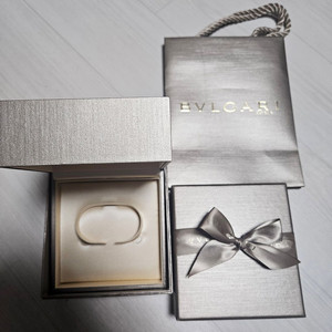 불가리 팔찌 케이스