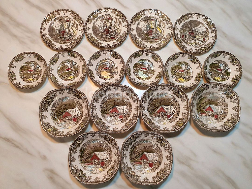 앤틱 영국 존슨브라더스 프렌들리빌리지 개당값--1