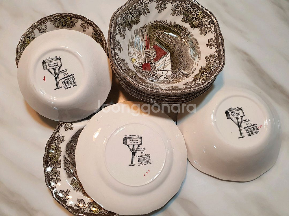 앤틱 영국 존슨브라더스 프렌들리빌리지 개당값--4