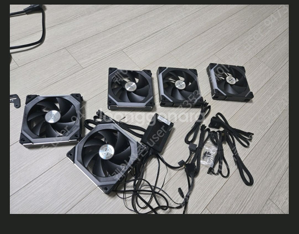 리안리 유니팬 sl v2 5개 컨트롤러--0