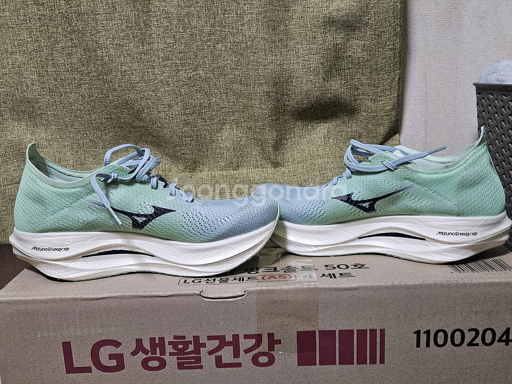 미즈노 리벨리온 프로3 로우 270 사이즈 팝니다..--3