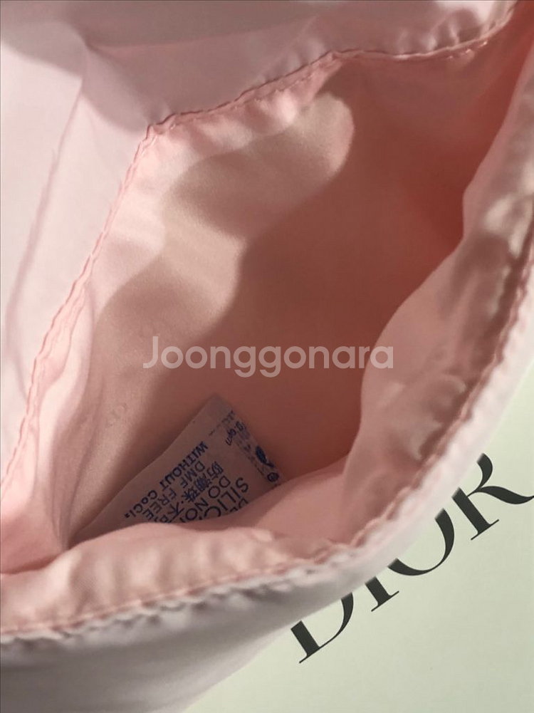 미사용새제품)25디올 핑크 클러치 파우치--3
