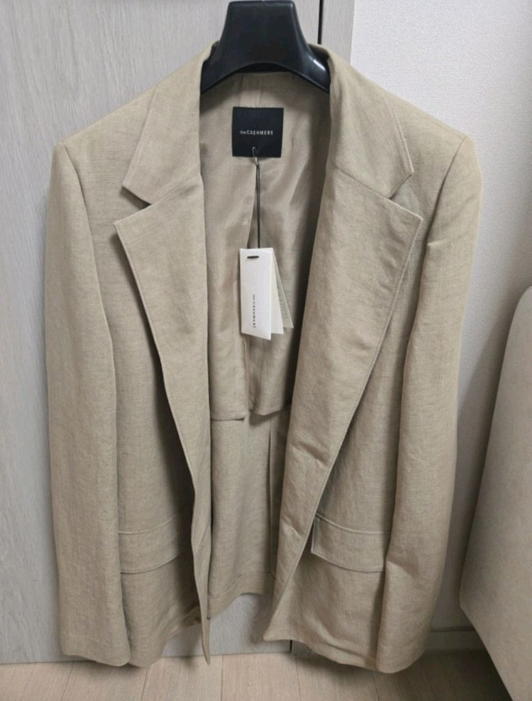 the CASHMERE 린넨 자켓 82 새상품 이미지