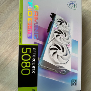 RTX5080 MSI 게이밍 트리오 OC 화이트