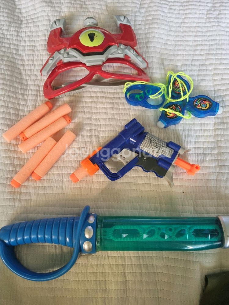 다양한 장난감 일괄--1