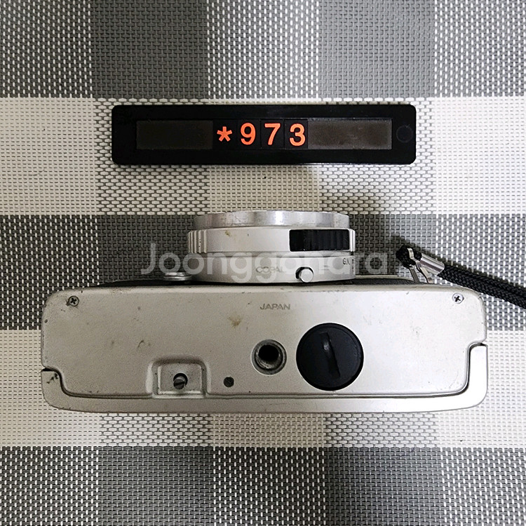 코니카 C 35 필름카메라 실버바디--3