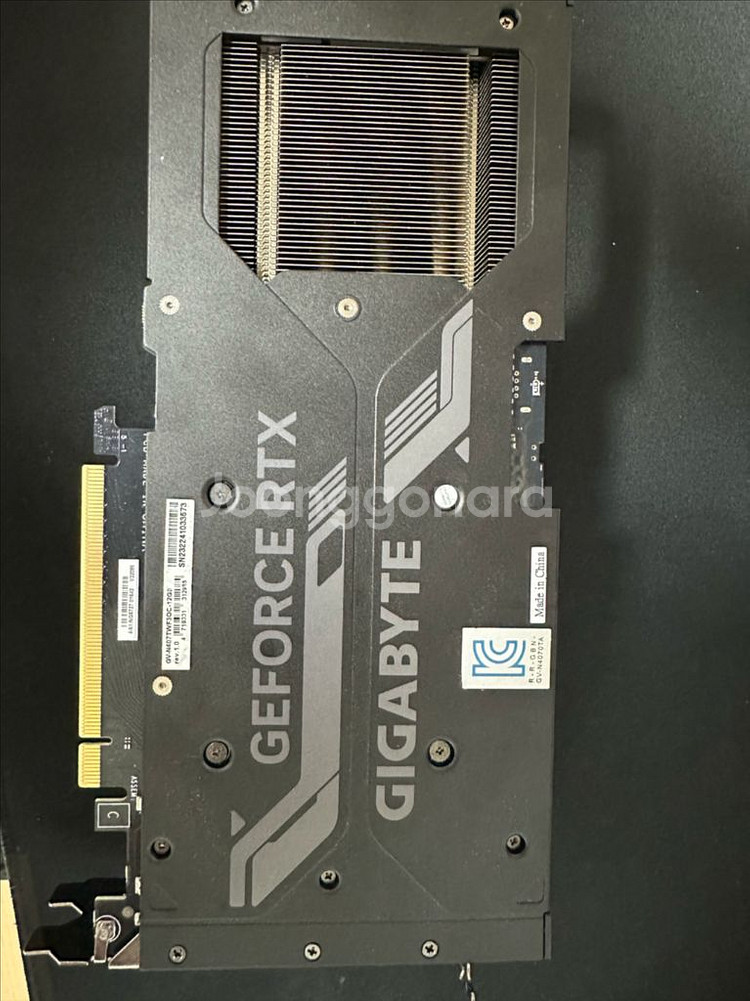 기가바이트 RTX4070TI 12GB--3