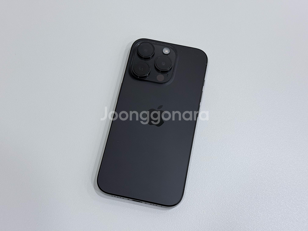 아이폰15프로 블랙 티타늄 256GB--1
