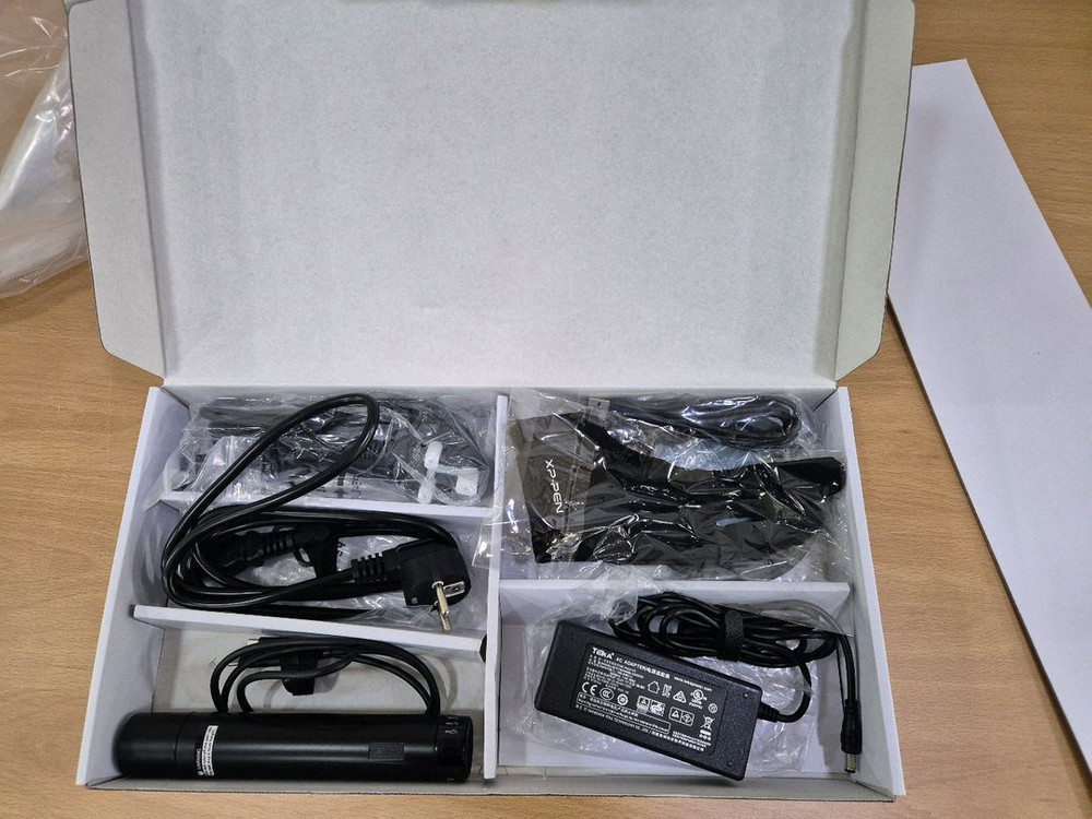 엑스피펜 아티스트 24 QHD A+급 팔아요--3