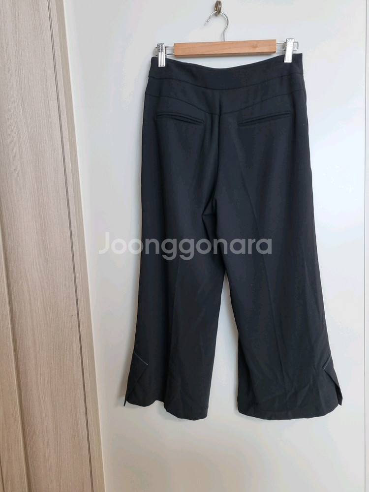 한섬 BIRD 버드 블랙 와이드 큐롯 팬츠--3