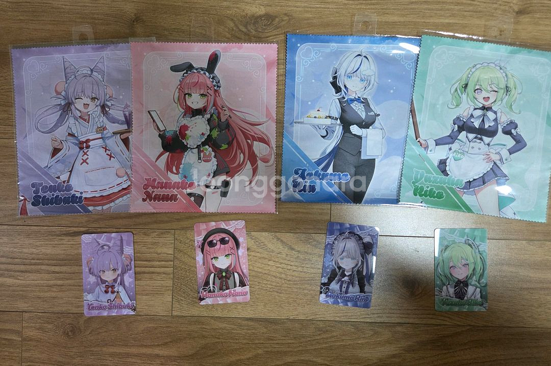 스텔라이브 애니플러스 클리셰 멀티클리너,포토카드--0