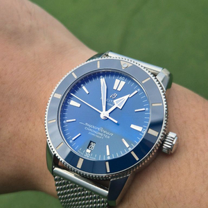 브라이틀링 수퍼오션 헤리티지 2 B20 44mm 청판