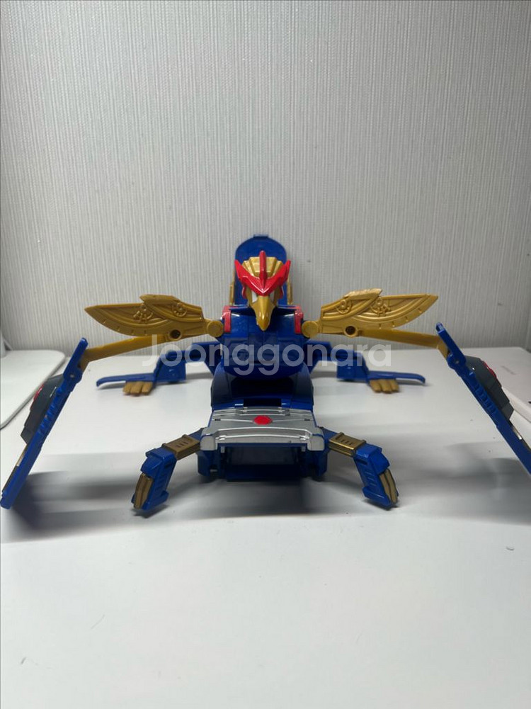 터닝메카드 4개 베이블레이드 4개--2