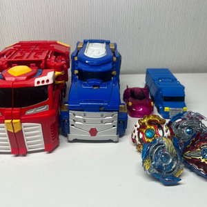 터닝메카드 4개 베이블레이드 4개