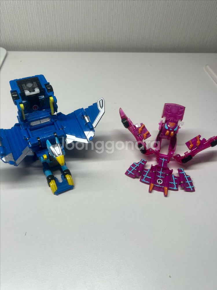 터닝메카드 4개 베이블레이드 4개--3