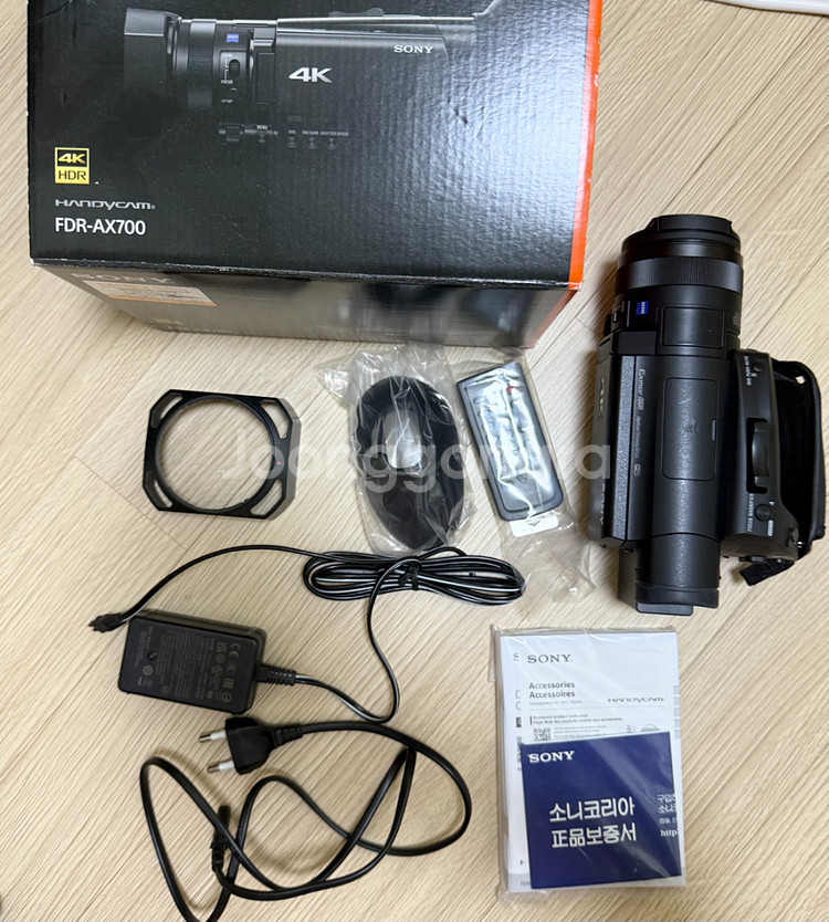 소니 FDR AX-700 4K 캠코더 풀박스 판매--7