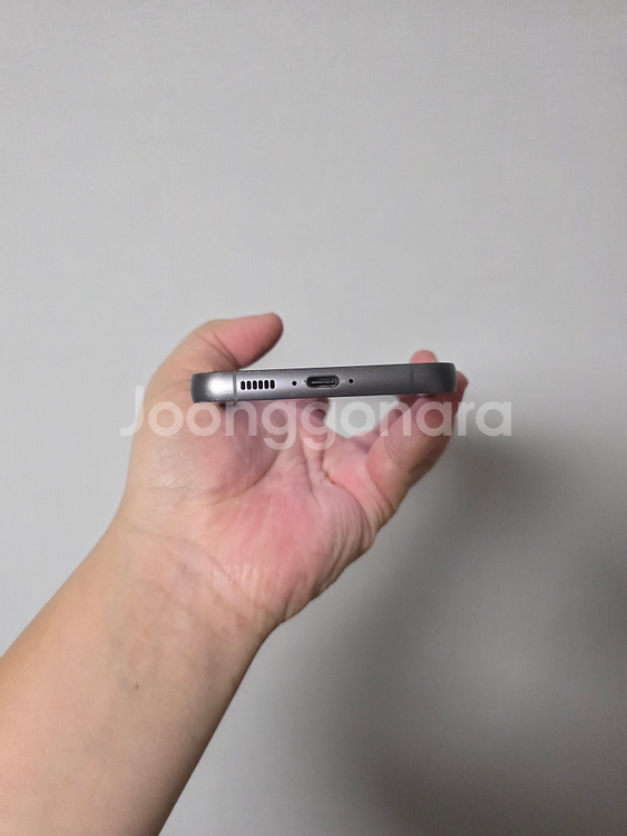 갤럭시 S23FE 블랙 256기가 A급 팔아요~--5