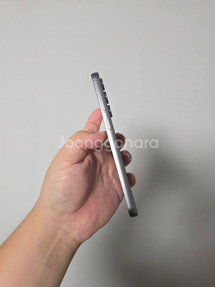 갤럭시 S23FE 블랙 256기가 A급 팔아요~--2