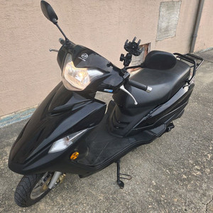 vf100 2020년식 1039km 스쿠터 오토바이