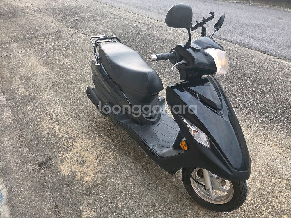 vf100 2020년식 1039km 스쿠터 오토바이--2