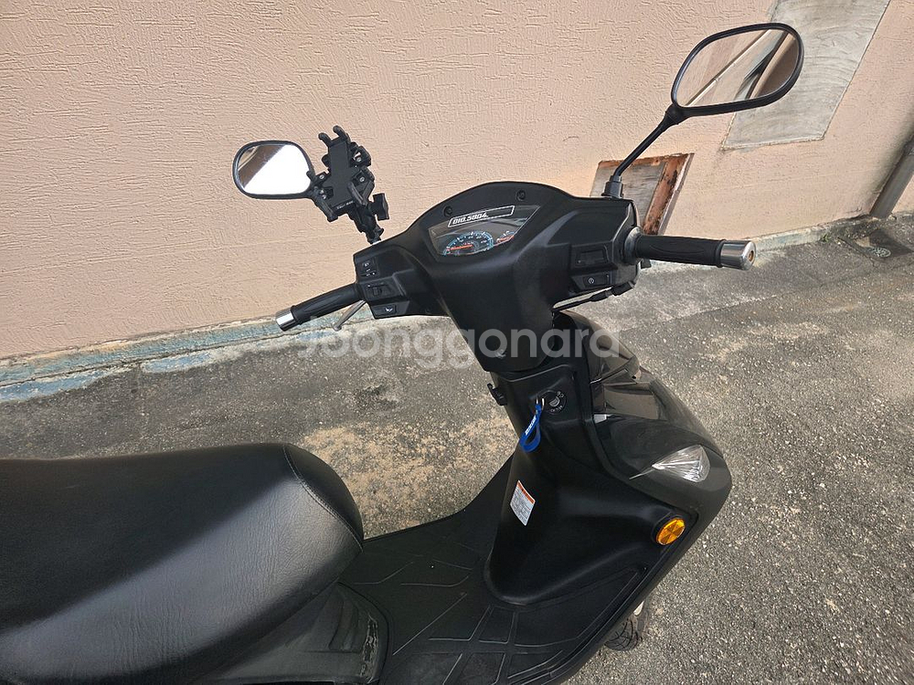 vf100 2020년식 1039km 스쿠터 오토바이--6
