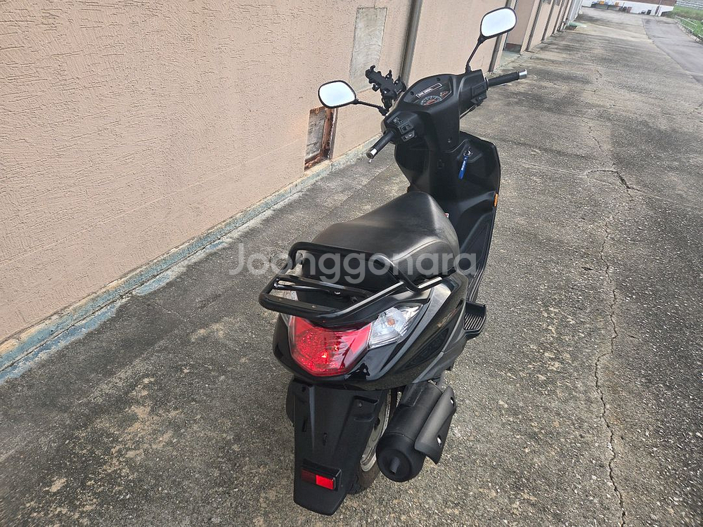 vf100 2020년식 1039km 스쿠터 오토바이--7