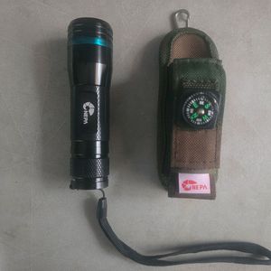 네파 손전등