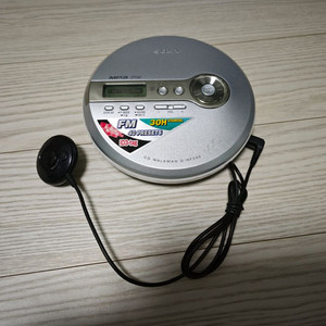 라디오 되는 소니 D-NF340 CD플레이어