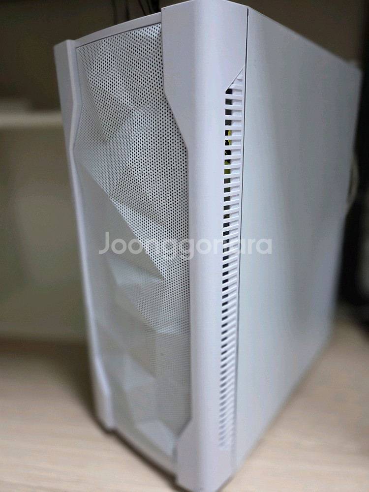 본체:7800X3D/ DDR5 64GB/ P41 2TB--2