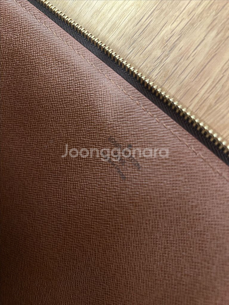 루이비통 모노그램 공용 클러치--6